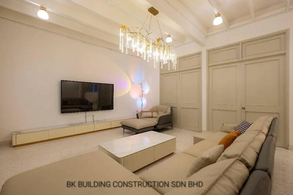 Holiday home White House Semi D 6Room 12Pax Butterworth Malaysia