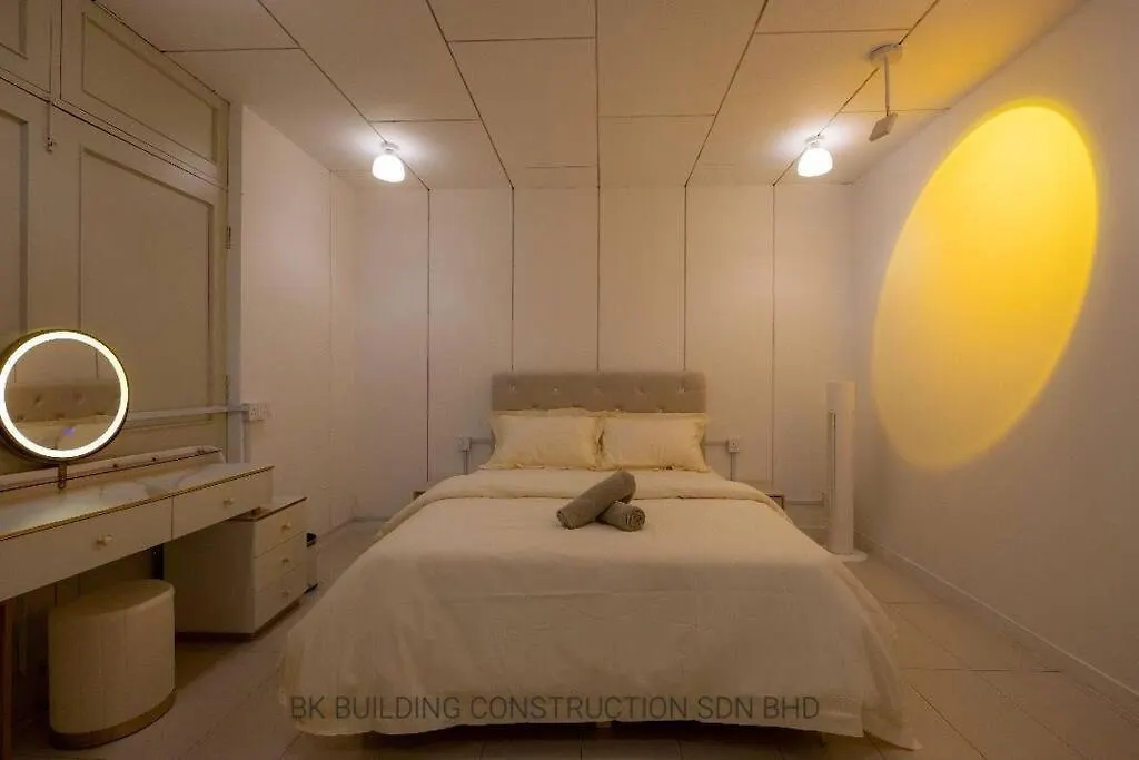 White House Semi D 6Room 12Pax Butterworth Holiday home