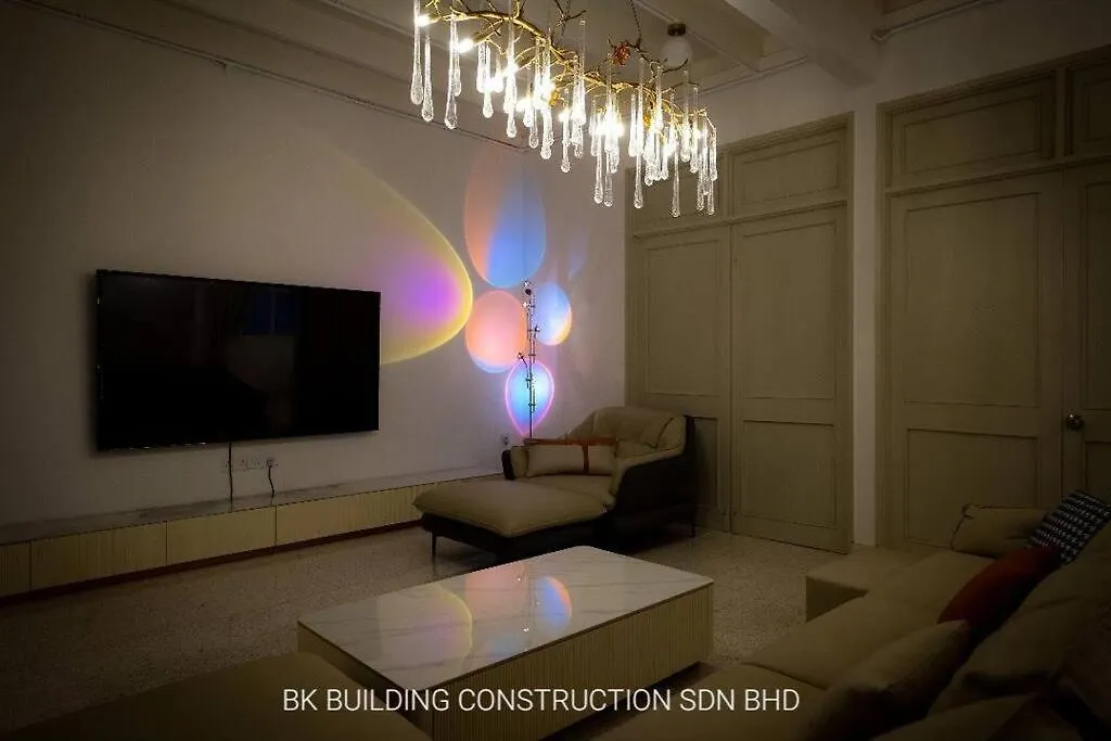 White House Semi D 6Room 12Pax Butterworth Ferienhaus