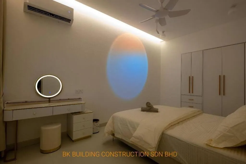 White House Semi D 6Room 12Pax Butterworth 0*,  Ma­lay­sia